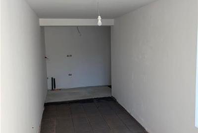 Construcție cu două camere și beci - Burdujeni - 6