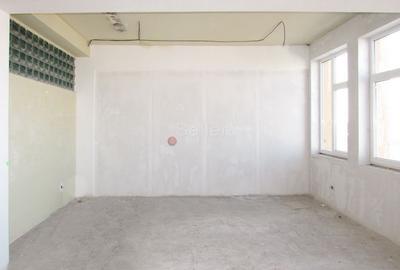 Cladire Office - 3