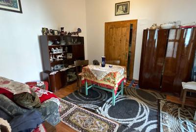 Doua case de vanzare 75 M² + curte 720 M² Piata Kalvin - 5