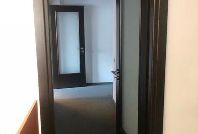 Piata Unirii Bd Coposu  Spatiu birou in cladire moderna - 10