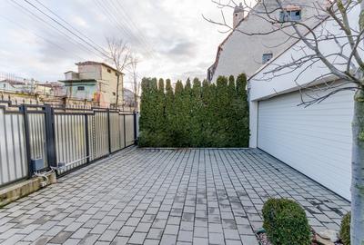 Casa individuala  in zona Sub Arini, 322mp, gradina amenajata - 3