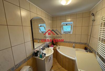 Ap 3 cam in Campina--110.000e - 8