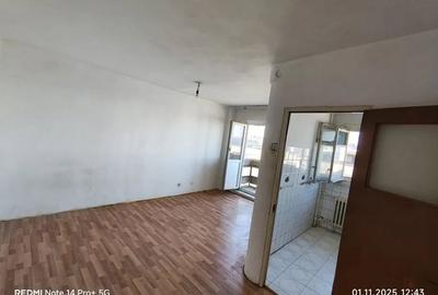 Garsoniera de vanzare Gorjului - 1