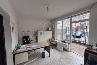 Casa pretabila activitati comerciale, posibilitate mansardare | Ronat - 1