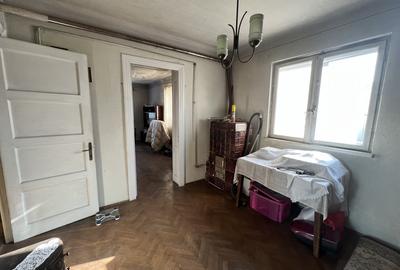 Vila P+ Et 1, Marasesti stradal - 19
