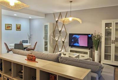 Apartament cu 3 camere decomandat, mobilat în Băneasa