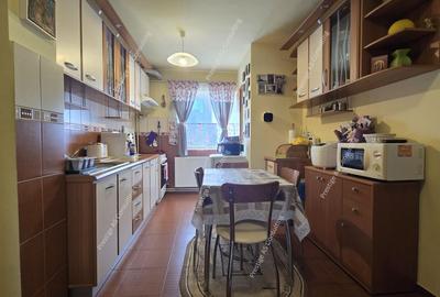 Apartament 3 camere Lift | Calea Sagului 62 mp | Etaj 3 - 6