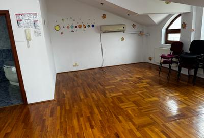 Vila singur curte, ideal scoala, gradinita - 6