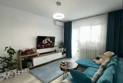 Apartament cu 2 camere în Păcii