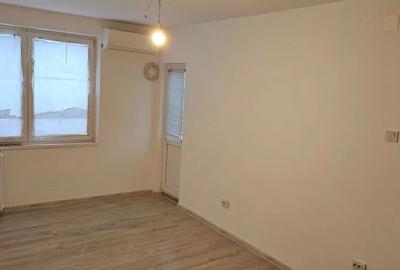 Basarabia Metrou Costin Georgian  - 2 camere , renovat complet - 4