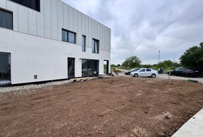 Casă cu 4 camere în Sud