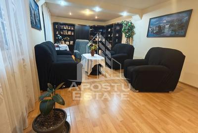 Casa individuala de vanzare, cu 4 camere si 2 garaje, zona Lipovei - 9