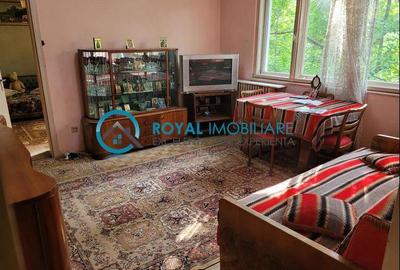 Royal Imobiliare - Vanzare Apartament zona Republicii