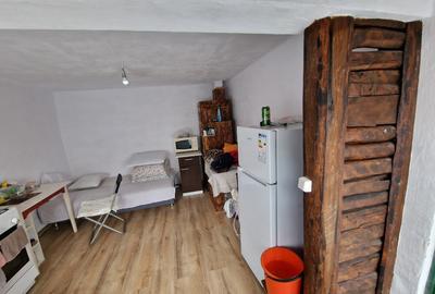 De Vanzare CASA + TEREN 1094mp VALEA LEURZII, DAMBOVITA - 5