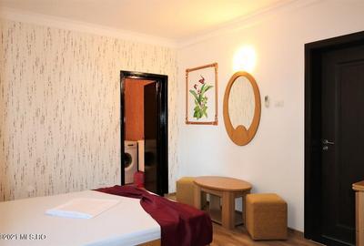 Mamaia Nord - Langa Mare, pensiune la cheie, 11 camere, 9 bai! - 48
