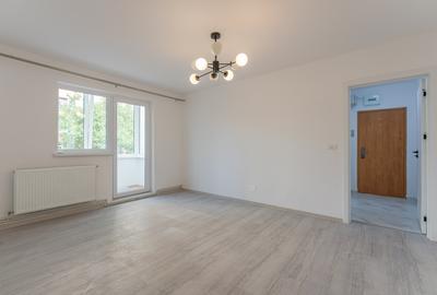 Apartament cu 2 camere semidecomandat în Astra