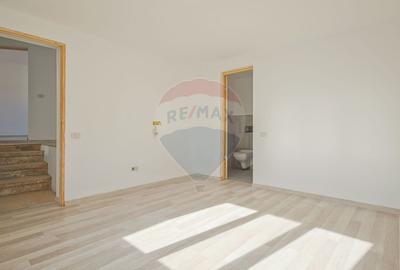 Proprietate versatilă în Brașov – locuință, business sau investiție - 18