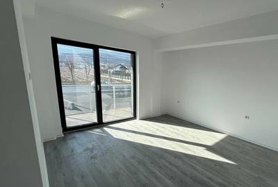 Apartament 3 camere , etaj 01 , bloc nou