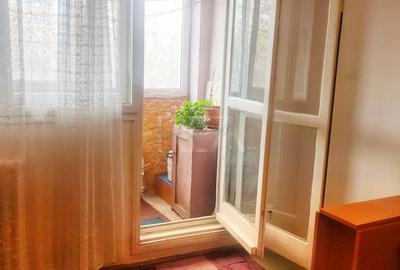 2 camere Sălăjan decomandat, et. 2, metrou, 53 mp, reabilitat - 6