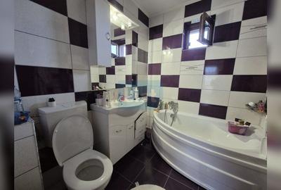Casa la cheie cu garaj, D+P+E, 200 mpu, 1 400 mpt, central Dezmir - 23