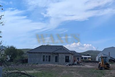 Casa tip parte, 677 mp curte,Unirea - 3