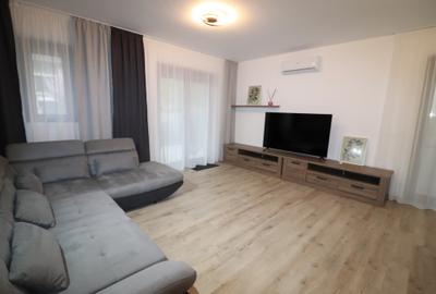 Apartament cu 3 camere in imobil tip vila.