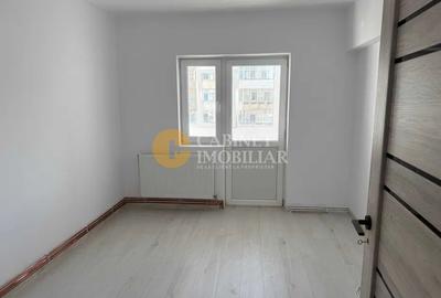 Apartament cu 2 camere decomandat în Dacia