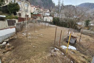 CASA SINGUR CURTE DE RENOVAT  cu teren 297 mp -ZONA PIATA UNIRII- comision 0% - 10