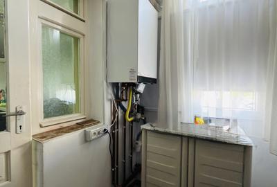 Apartament 3 camere, decomandat, etajul 2, zona Soarelui - 13