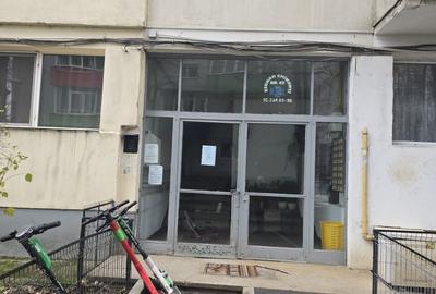 Vanzare 2 camere Eroii Revolutiei-str. Ghimpati 47 - 1