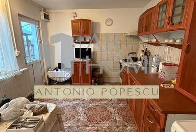 Casa, anexe si teren, in Ploiesti, zona Lupeni. - 8