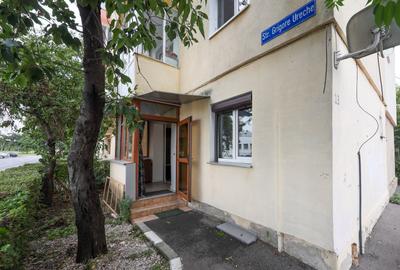 Apartament 2 camere,Intrare separată, parcare cesionată - 1