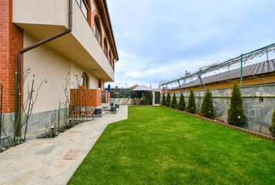 Vila independenta energetic cu teren 427mp pe colt COMISION 0% - 49