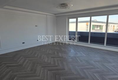 Apartament cu 3 camere semidecomandat în Theodor Pallady