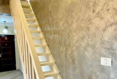 Vand apartament 3 camere Dambovita mansarda 92000 euro - 9