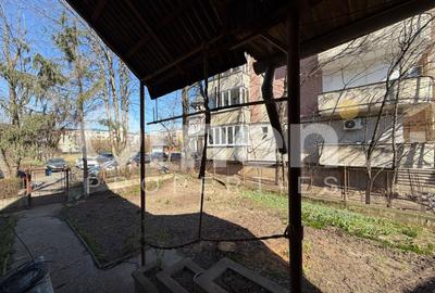 Casa de vanzare cu 446 mp teren si garaj, situata in zona centrala - 14