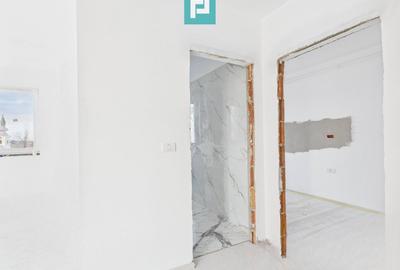 Penthouse cu terasă generoasă, în inima Chișodei - 1