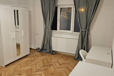 Garsonieră decomandată, mobilată în Complex Studențesc