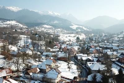 Teren Intravila la 2km de Castelul Bran - 2