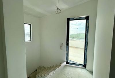 VILA P+1 cu ÎNCĂLZIRE ÎN PARDOSEALĂ + VEDERE PANORAMICĂ LAC EZĂRENI | Valea Adâncă, 200.000 EURO - 18