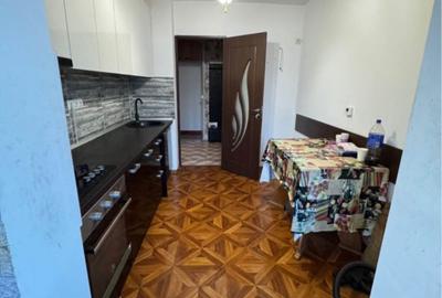 Apartament 3 camere - CENTRALA PROPRIE - zona RAHOVA - 5