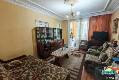 Apartament 2 camere Micro 17, etaj 2, centrală termică, liber – 57.000 €, - 2
