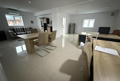 Central- spatiu birouri- etaj 1- intrare separata - 1