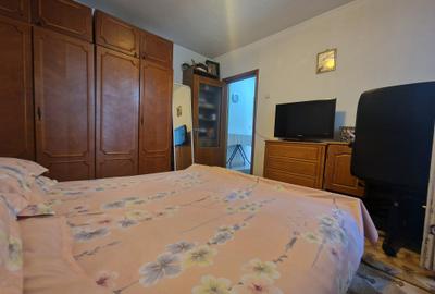 Inel II - 3 Camere decomandate confort 0, etaj 1/4, centrala gaze - 125.000euro - 13