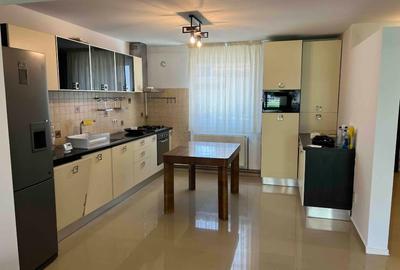 Duplex 4 camere | Garaj | Terasă acoperită 35 mp | Curte 246 mp | Str. Someșului - 11
