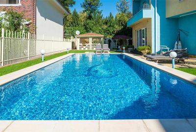 Vila cu piscina.Iancu Nicolae. Exclusivitate. - 2
