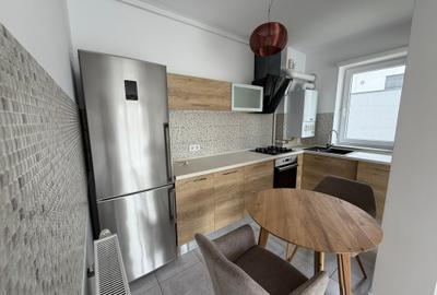 Vanzare apartament 2 camere in Tractorul zona Coresi - 4