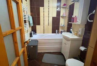 Apartament 3 camere FRUMOASA, decomandat, mutare RAPIDA - 12