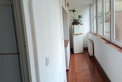 Etaj 1 - LIDL Octav Bancila, 1 camere decomandat 45mp - 8