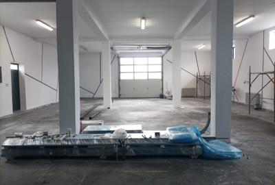 Spațiu industrial, 200 mp în Lazaret